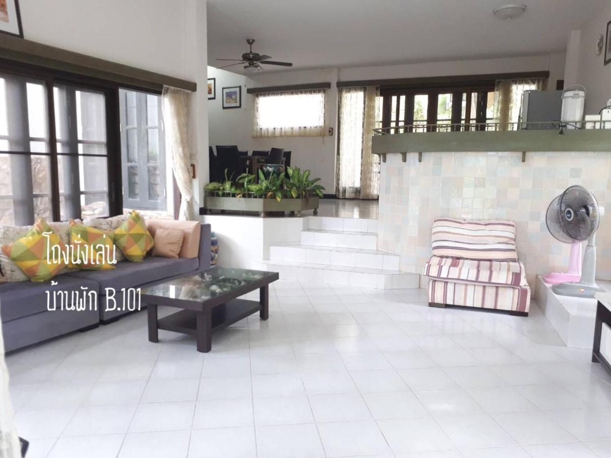 Vila Baan Rug Nam Sai Thang Kwian Exteriér fotografie