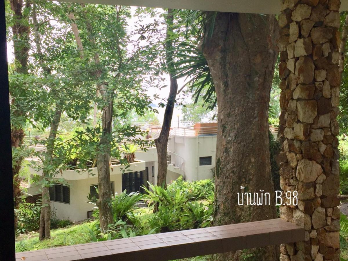 Vila Baan Rug Nam Sai Thang Kwian Exteriér fotografie