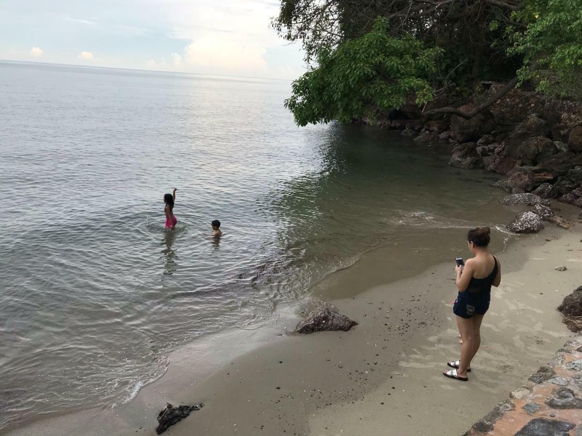 Vila Baan Rug Nam Sai Thang Kwian Exteriér fotografie